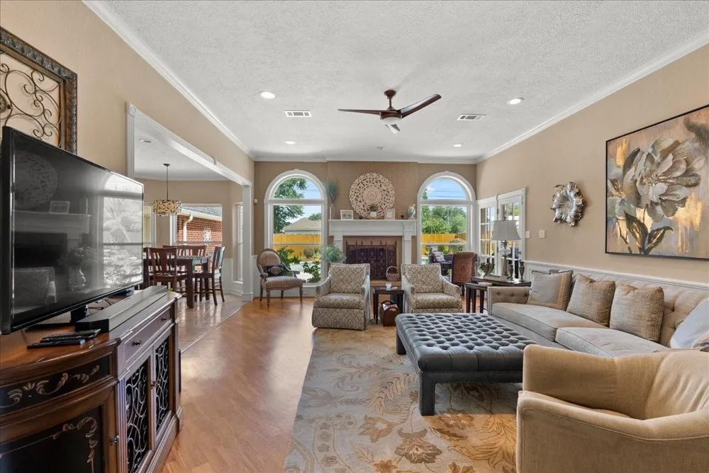 308 Oak Haven Street Baytown, TX 77520