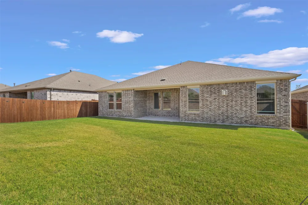 2020 Eugene Street Anna, TX 75409