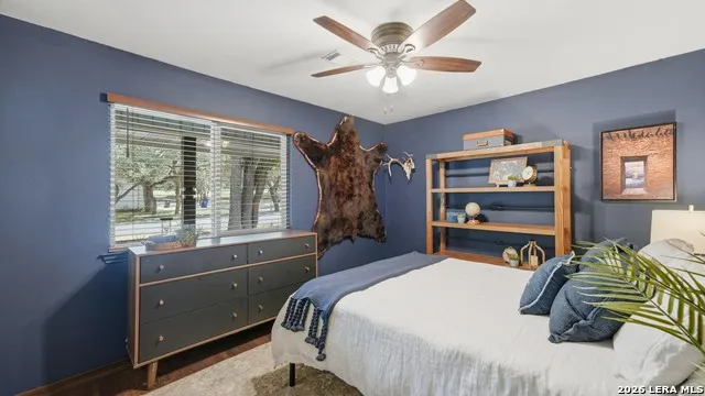 8 Woodcreek Dr Wimberley, TX 78676