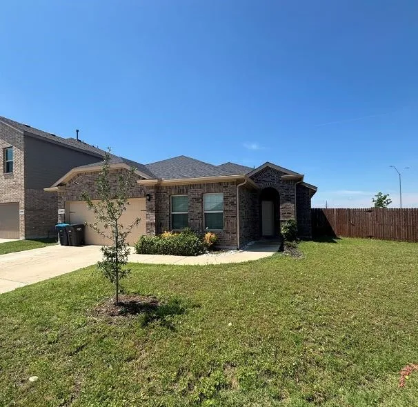 2440 Edisto Beach Drive Fort Worth, TX 76108