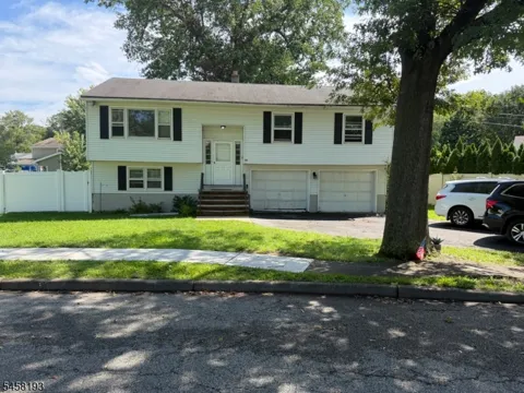 2 Denora Dr