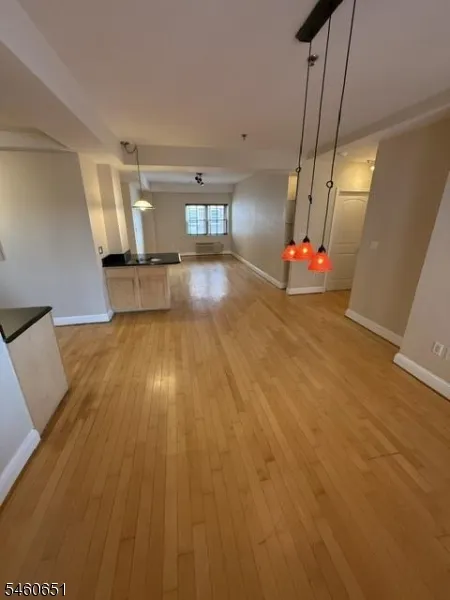 70 S Munn Ave #1008 Unit 1008