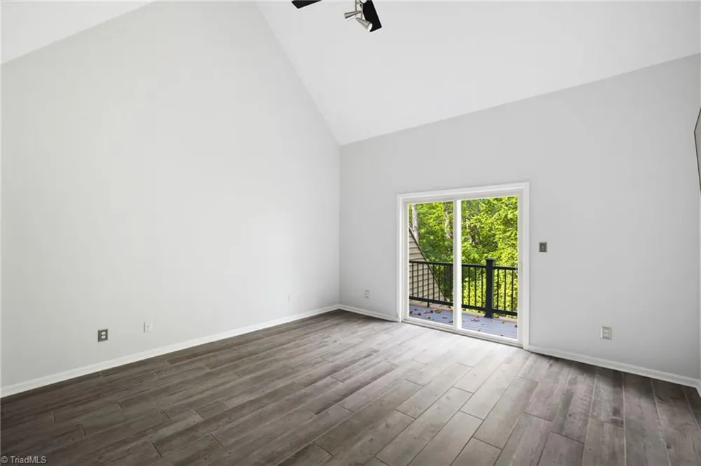 1008 Eastshore Circle Stokesdale, NC 27357