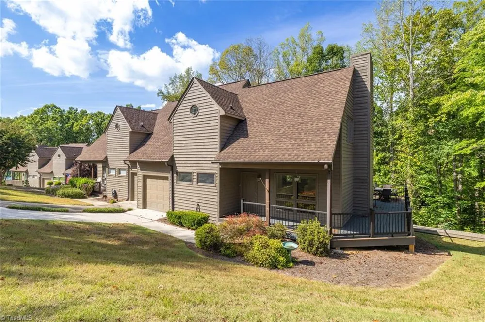 1008 Eastshore Circle Stokesdale, NC 27357