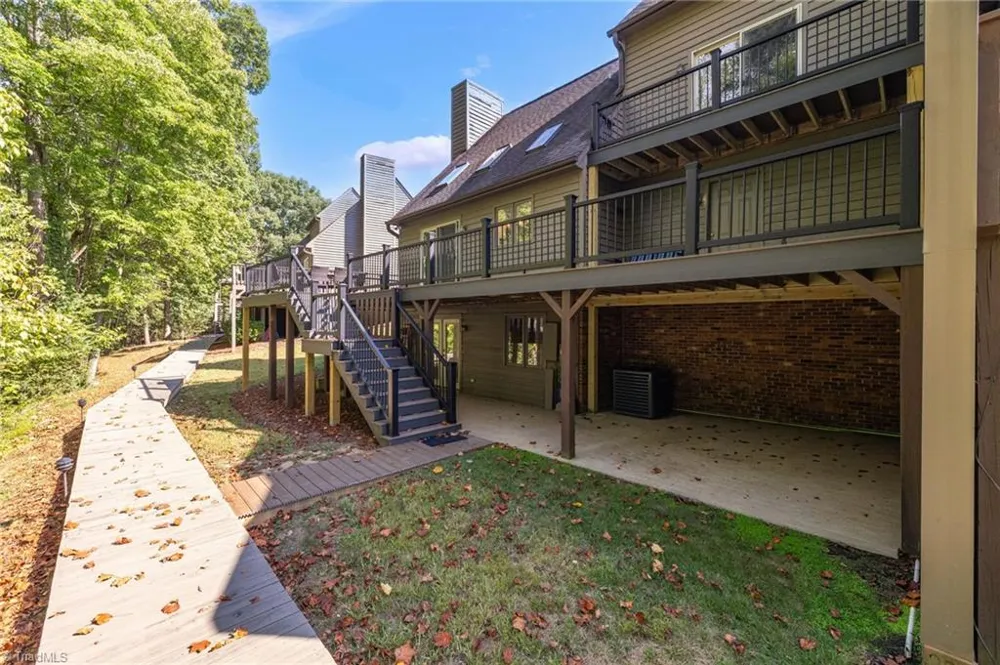 1008 Eastshore Circle Stokesdale, NC 27357