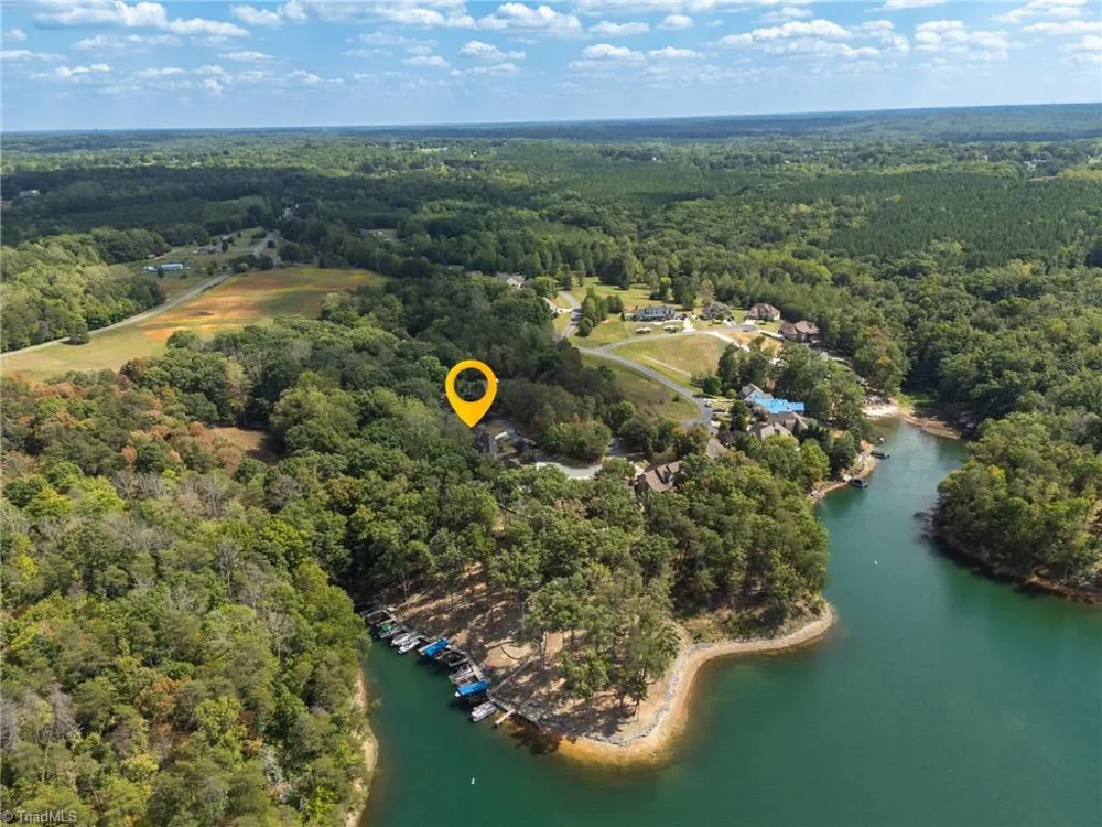 1008 Eastshore Circle Stokesdale, NC 27357