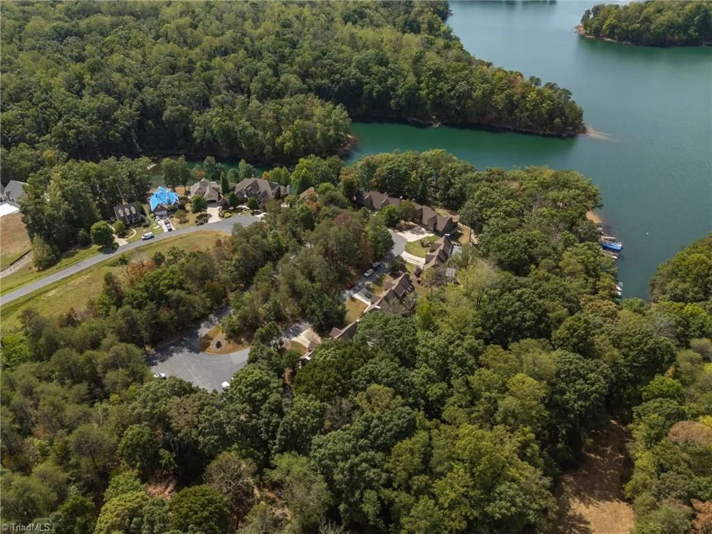1008 Eastshore Circle Stokesdale, NC 27357