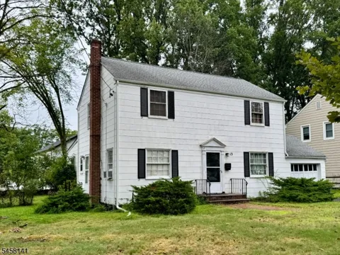 13 Wellington Rd