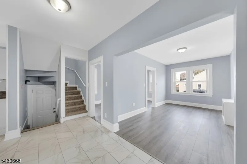 54 Thomas St Bloomfield, NJ 07003