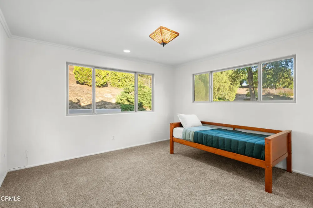 15 Ramona Place Camarillo, CA 93010