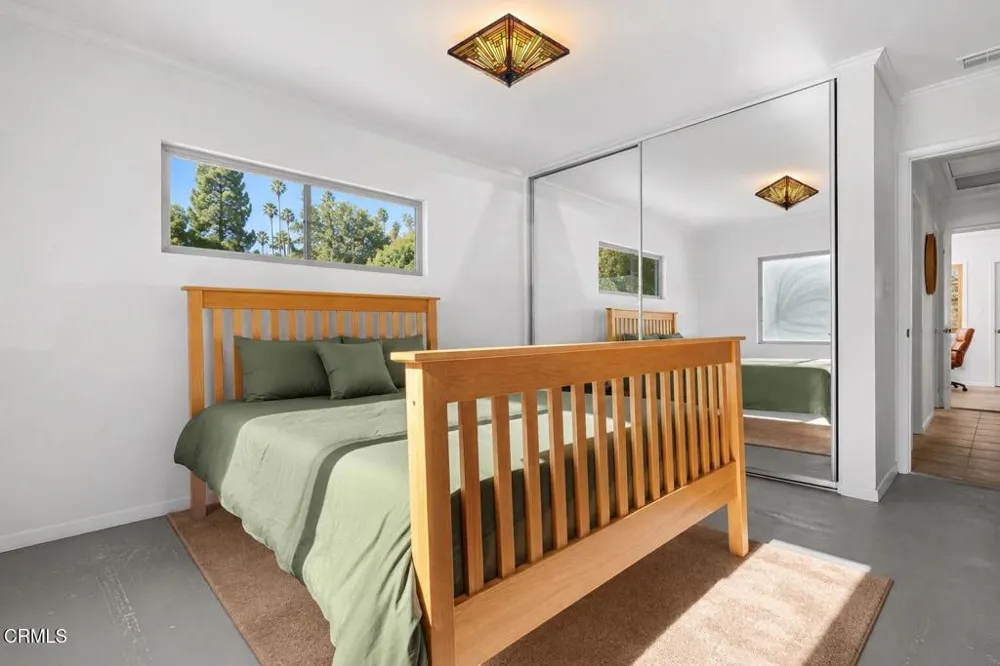 15 Ramona Place Camarillo, CA 93010