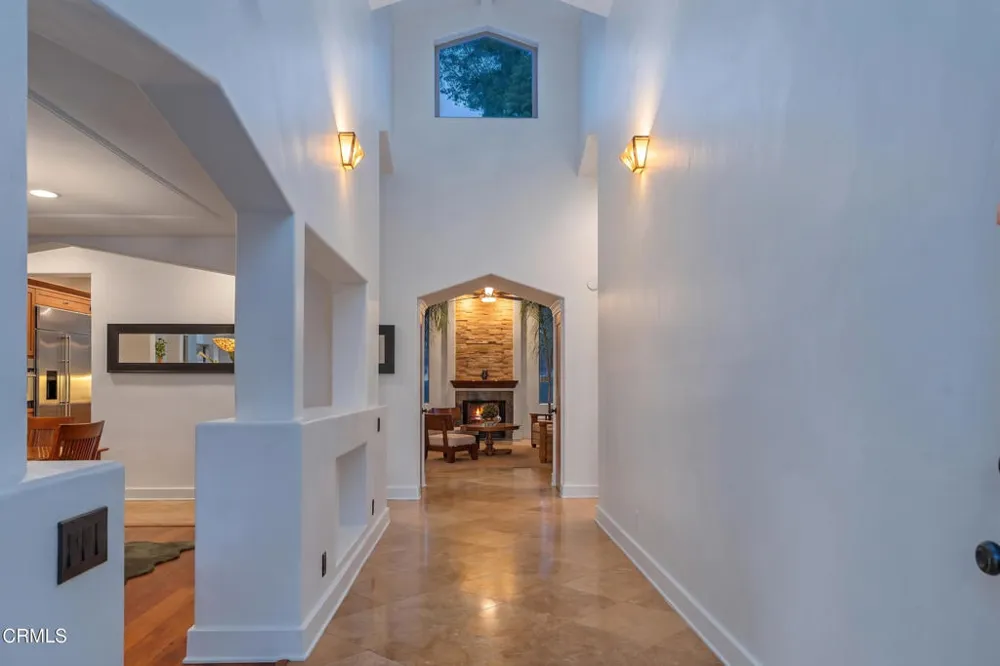 15 Ramona Place Camarillo, CA 93010