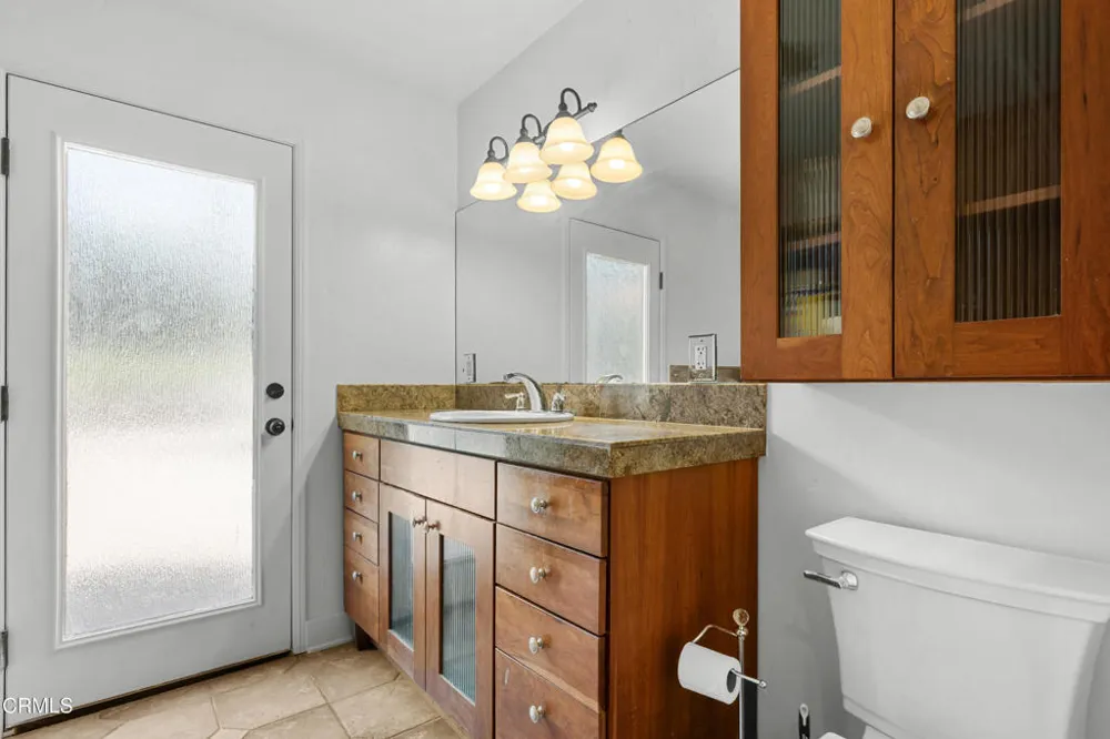 15 Ramona Place Camarillo, CA 93010