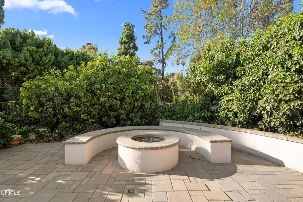 15 Ramona Place Camarillo, CA 93010