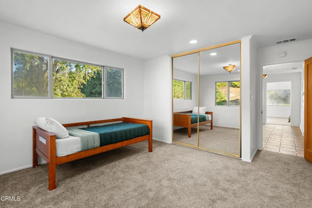 15 Ramona Place Camarillo, CA 93010