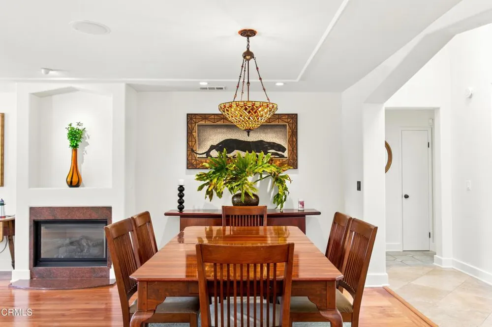 15 Ramona Place Camarillo, CA 93010
