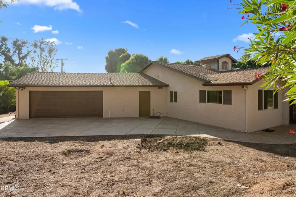 15 Ramona Place Camarillo, CA 93010