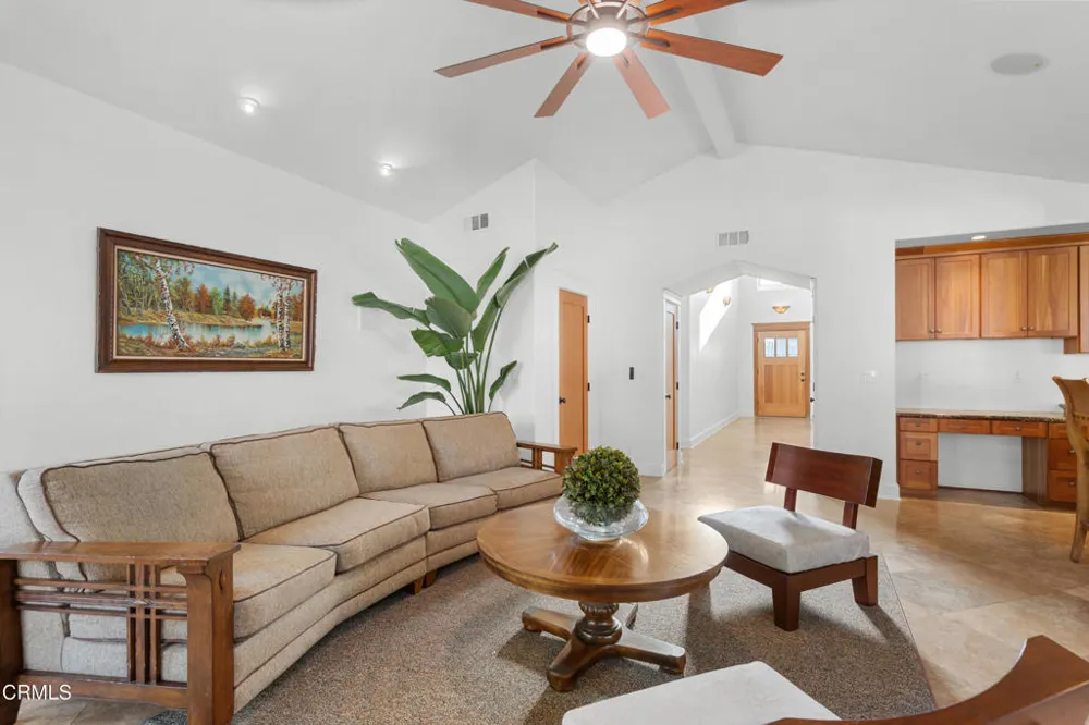 15 Ramona Place Camarillo, CA 93010