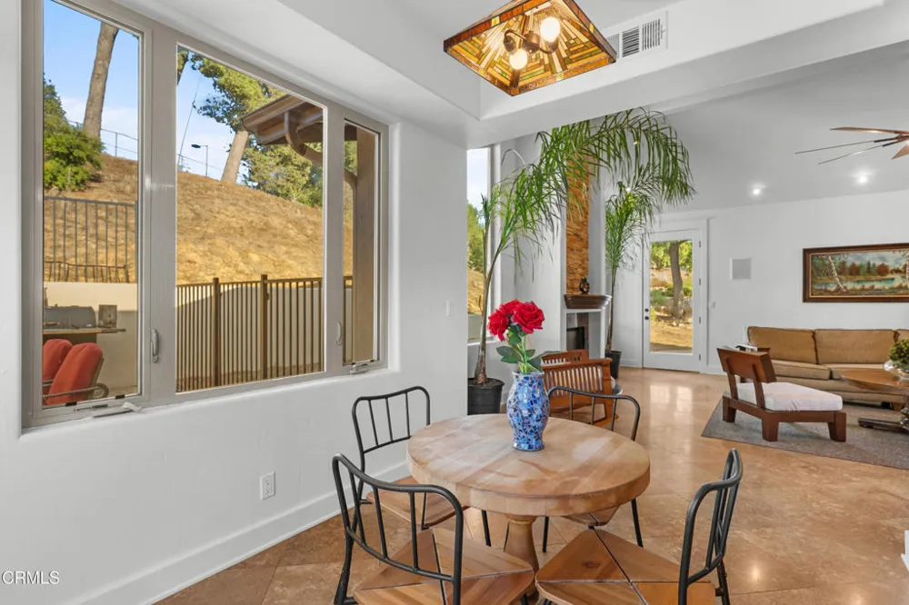 15 Ramona Place Camarillo, CA 93010