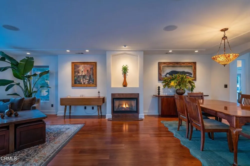 15 Ramona Place Camarillo, CA 93010