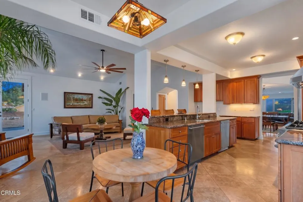 15 Ramona Place Camarillo, CA 93010