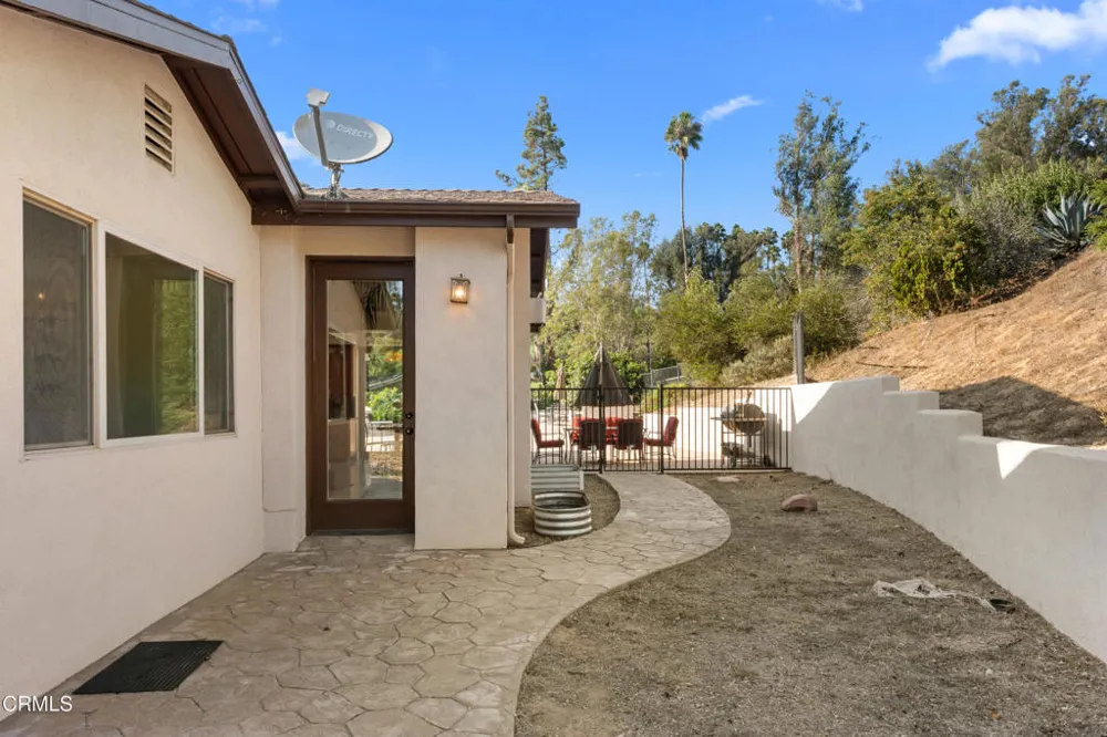 15 Ramona Place Camarillo, CA 93010