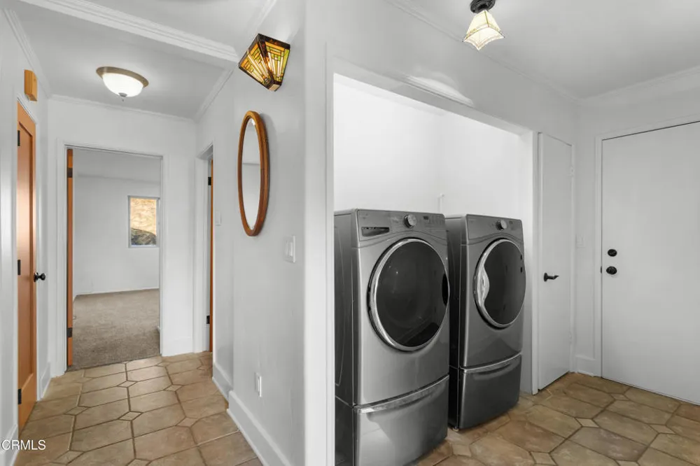 15 Ramona Place Camarillo, CA 93010