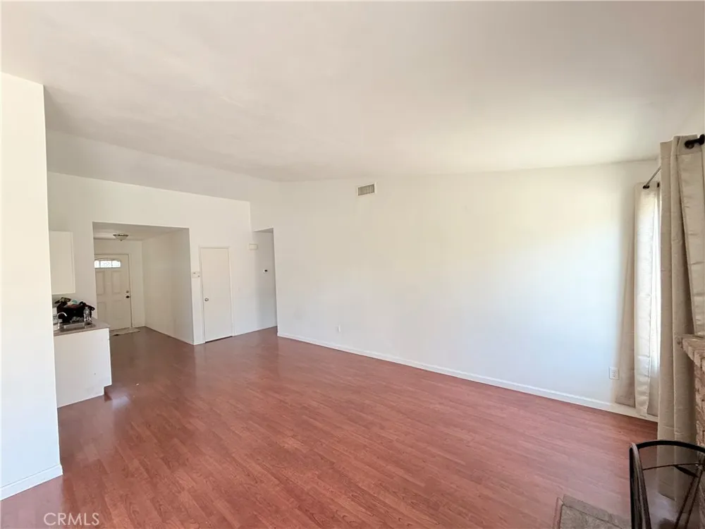 5948 Quiroz Riverside, CA 92509