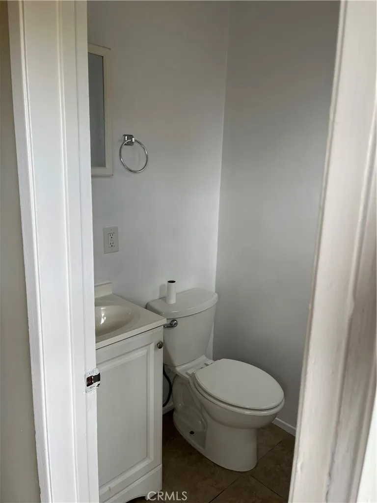 128 E 121st Street Los Angeles, CA 90061