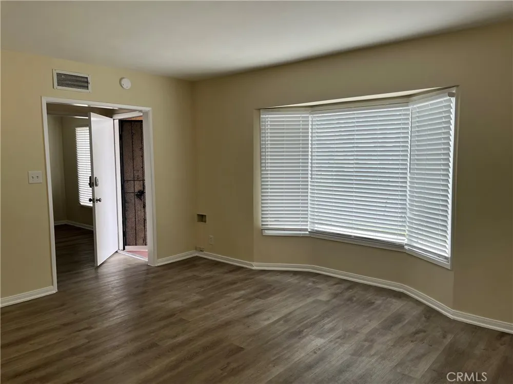 128 E 121st Street Los Angeles, CA 90061