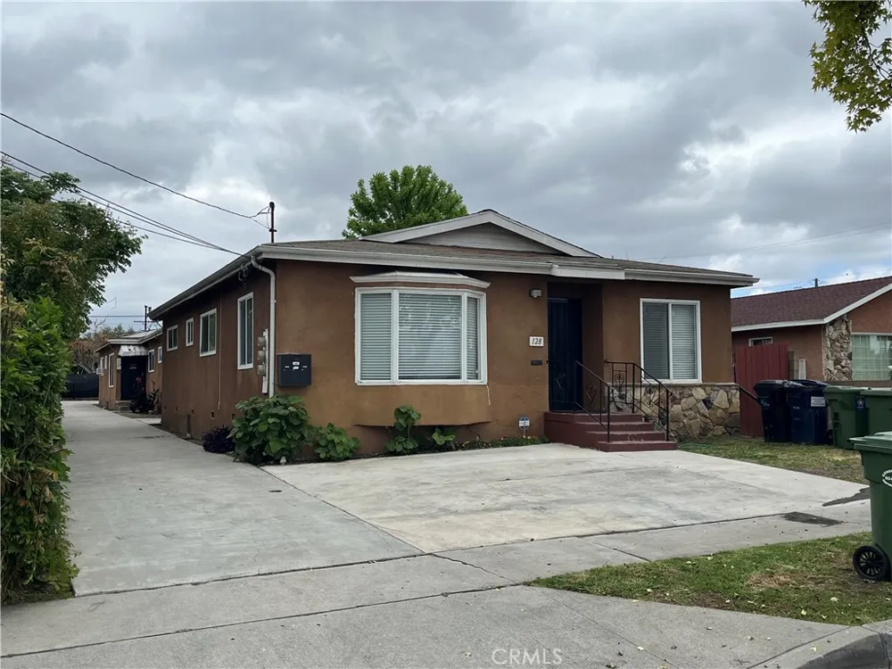 128 E 121st Street Los Angeles, CA 90061