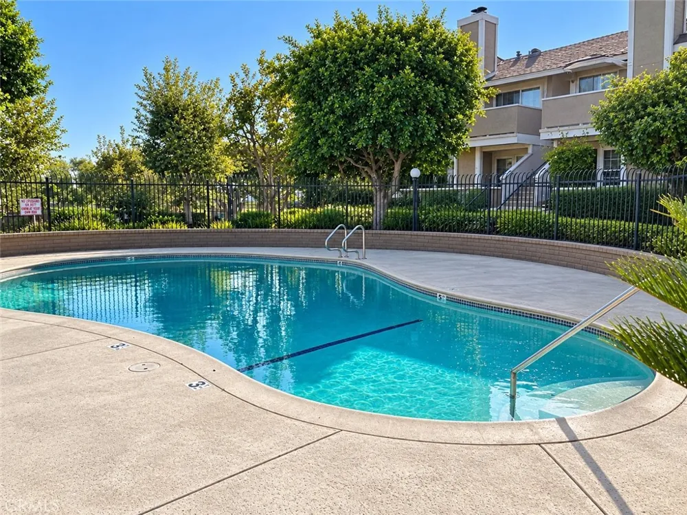 1505 S Raitt Santa Ana, CA 92704