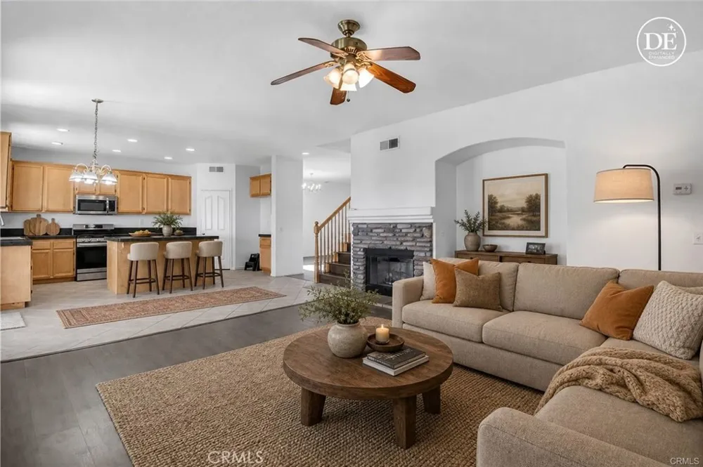 13878 Chestnut Victorville, CA 92392