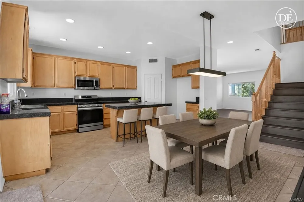 13878 Chestnut Victorville, CA 92392