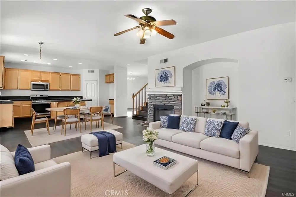 13878 Chestnut Victorville, CA 92392