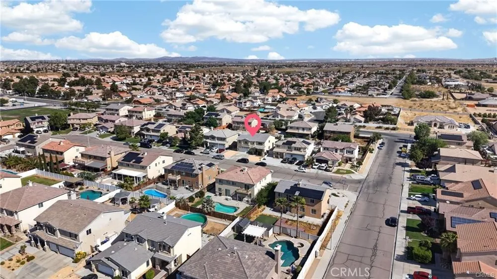 13878 Chestnut Victorville, CA 92392