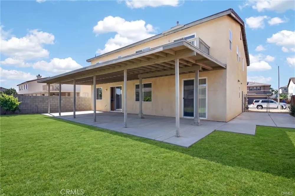 13878 Chestnut Victorville, CA 92392