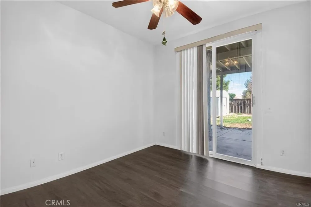 13878 Chestnut Victorville, CA 92392