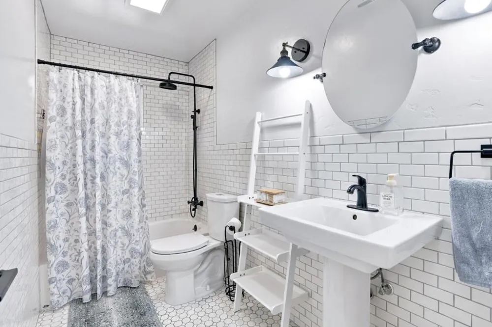 106 Corinne Avenue Santa Cruz, CA 95065