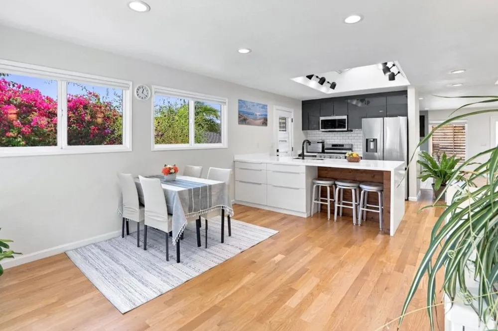 106 Corinne Avenue Santa Cruz, CA 95065