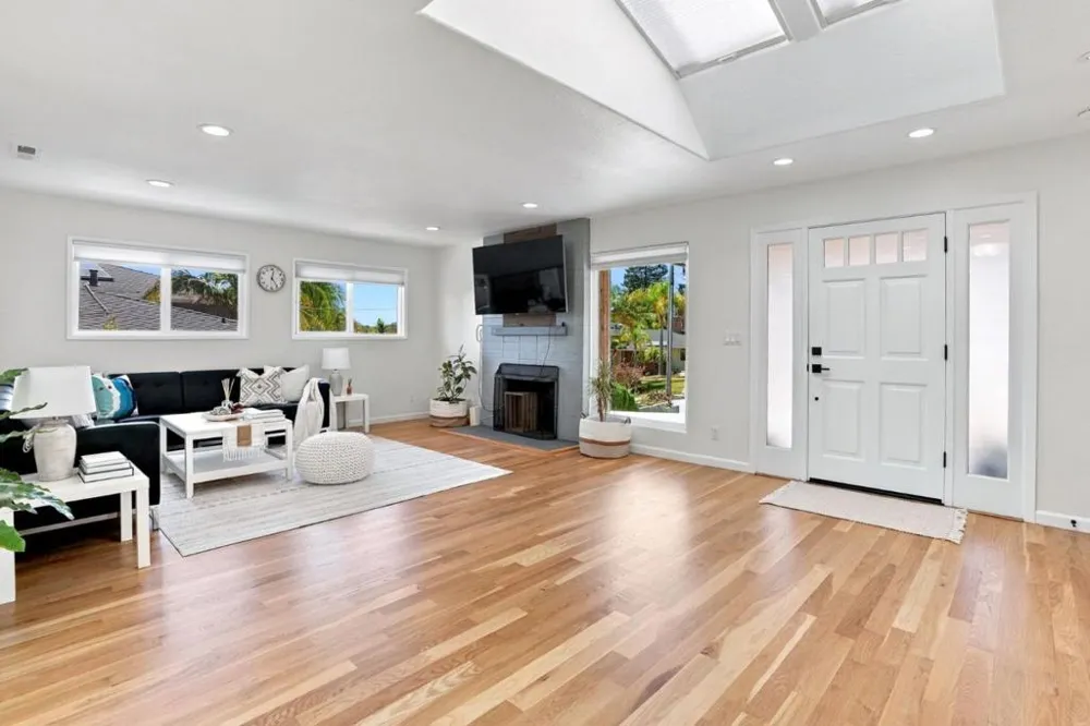 106 Corinne Avenue Santa Cruz, CA 95065
