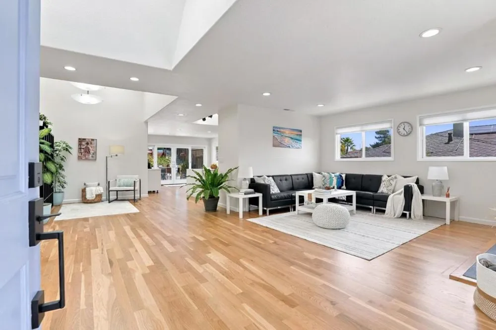 106 Corinne Avenue Santa Cruz, CA 95065