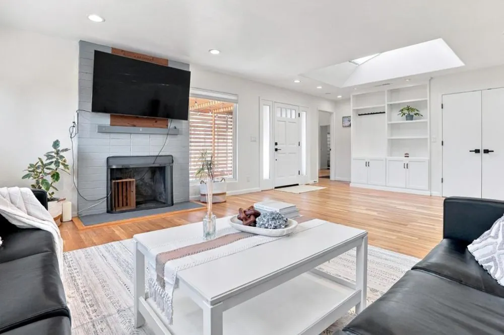 106 Corinne Avenue Santa Cruz, CA 95065