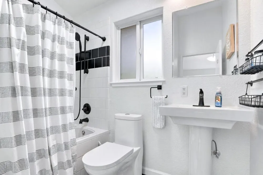 106 Corinne Avenue Santa Cruz, CA 95065