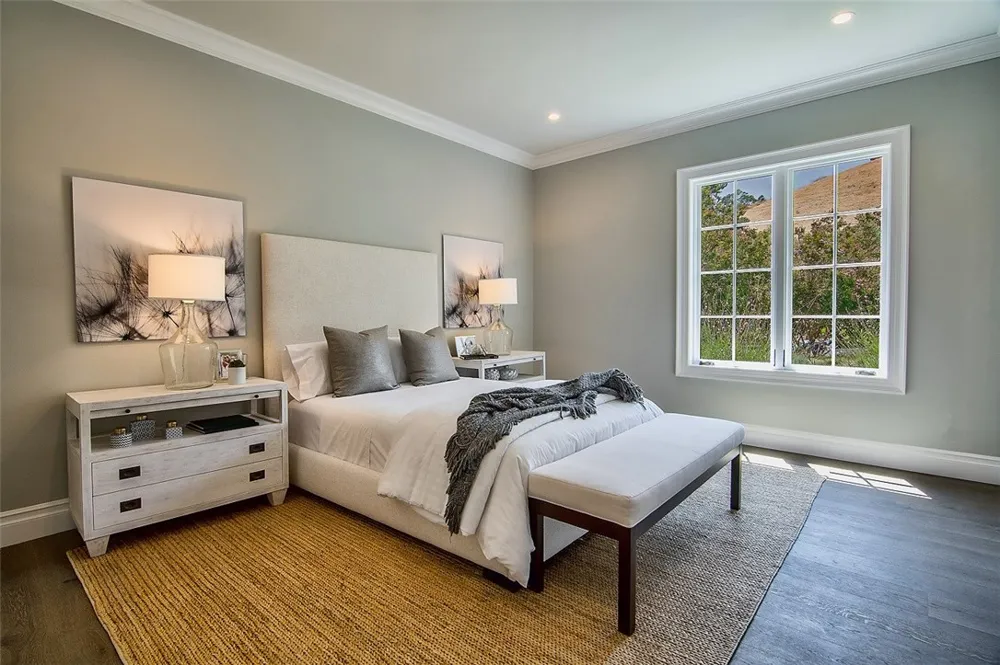 5546 JED SMITH ROAD Hidden Hills, CA 91302