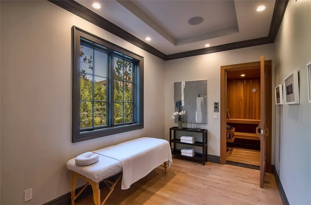 5546 JED SMITH ROAD Hidden Hills, CA 91302