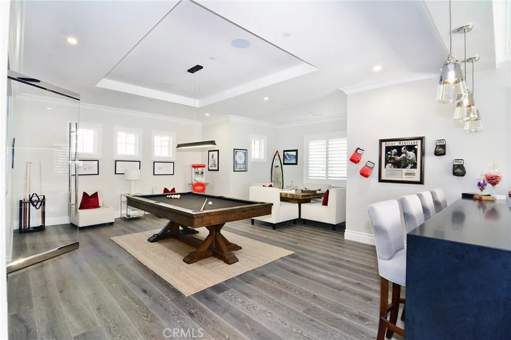 5546 JED SMITH ROAD Hidden Hills, CA 91302
