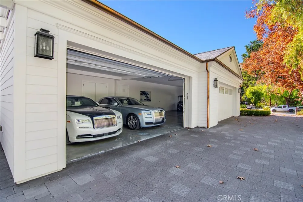 5546 JED SMITH ROAD Hidden Hills, CA 91302