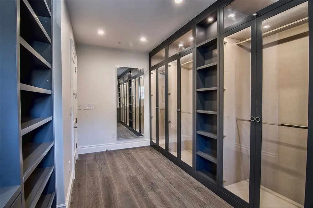5546 JED SMITH ROAD Hidden Hills, CA 91302