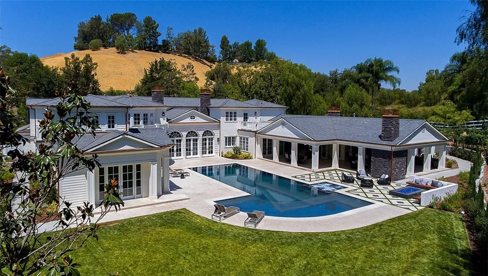 5546 JED SMITH ROAD Hidden Hills, CA 91302